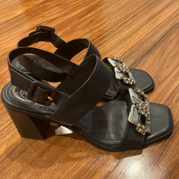 Tory Burch Delany Sandal Navy Leather embellished Block Heels SZ 7.5 - Picture 2 of 13